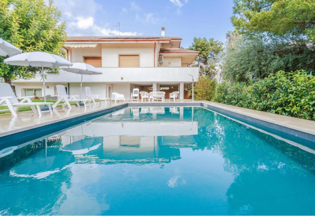 Zacchitella Garden House Villa โรโซลีนี ภายนอก รูปภาพ