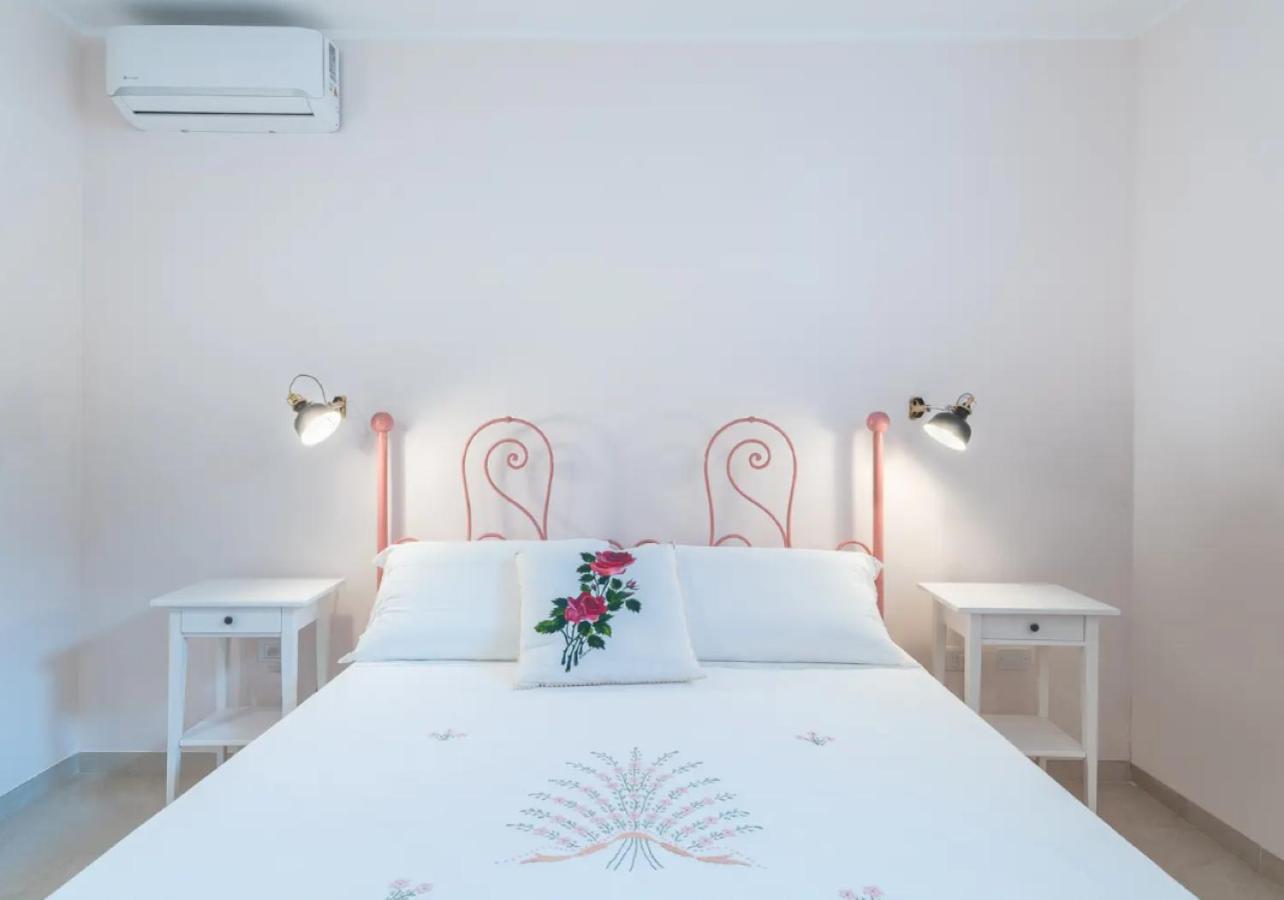 Zacchitella Garden House Villa โรโซลีนี ภายนอก รูปภาพ